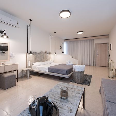 Eva Mare Hotel & Suites - Adults Only Agia Pelagia  Exterior photo