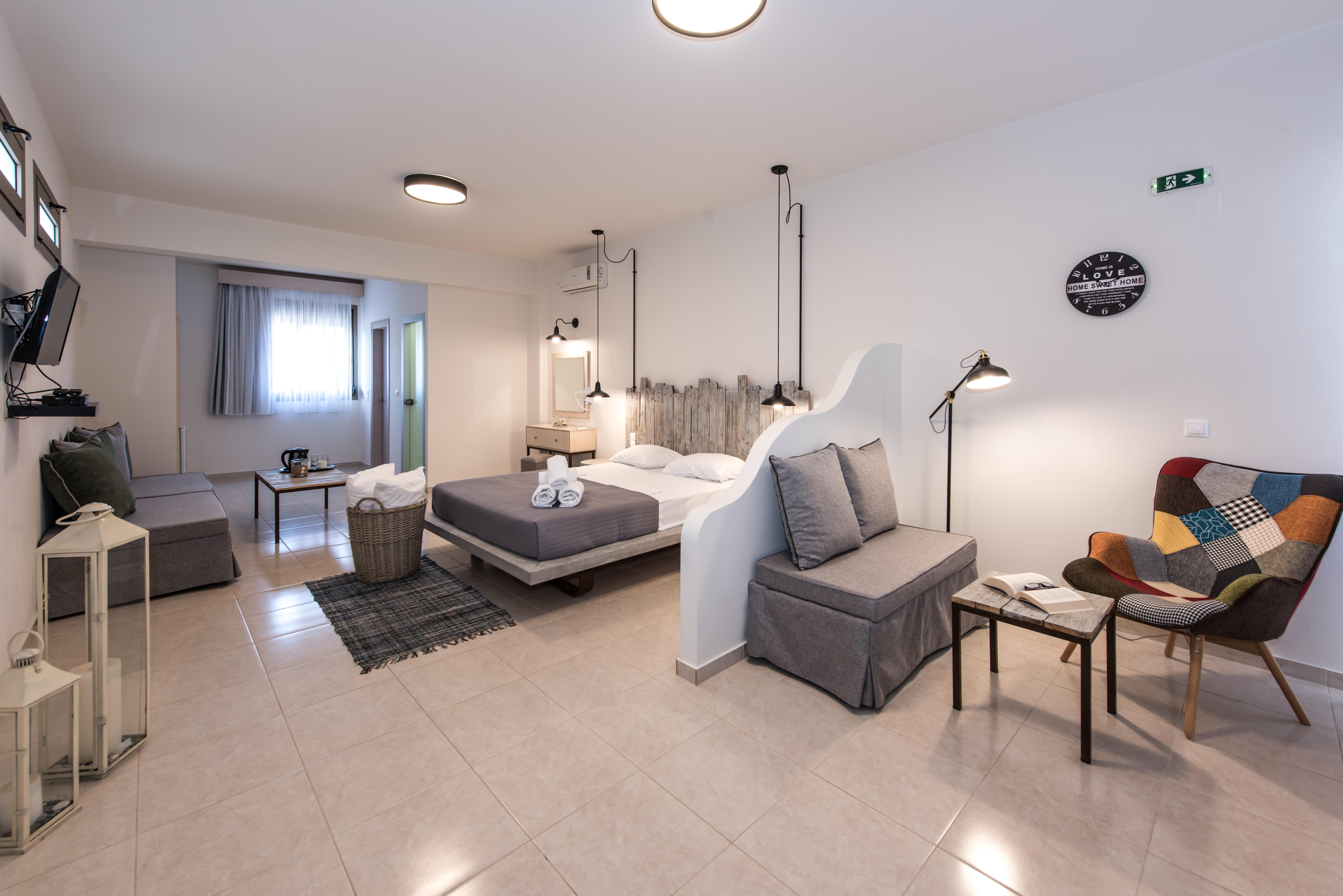 Eva Mare Hotel & Suites - Adults Only Agia Pelagia  Exterior photo
